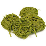 Świeży tagliarini ze szpinakiem, zielonym, tasiemkowym makaronem, 3mm, Sassella, 500g